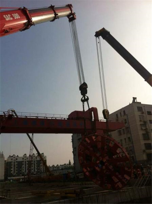 大理市吊车起重机如何安装钢丝绳使用安全?